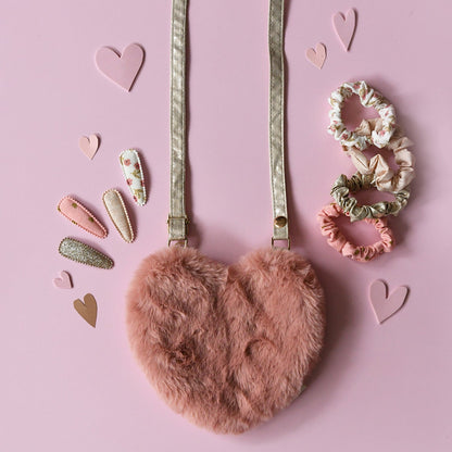 Sac en forme de cœur tout doux