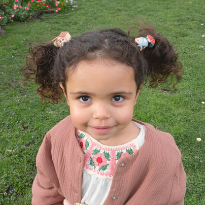 Millie Mouse et ses poneys domestiques